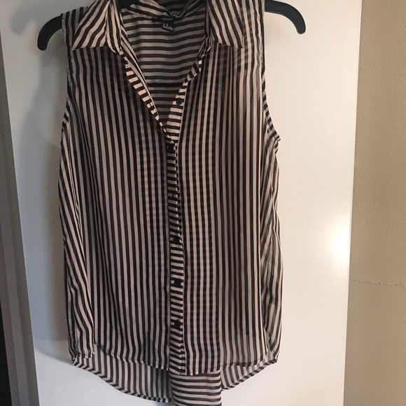 Forever 21 Tops - Striped button up